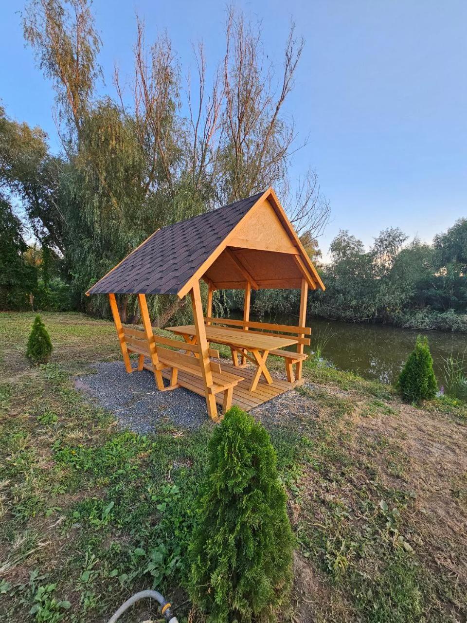Villa Kambodzha Na Dynae à Vylkove Extérieur photo